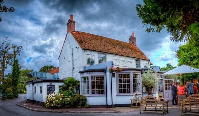 The Fox and Hounds Restaurant & Bar