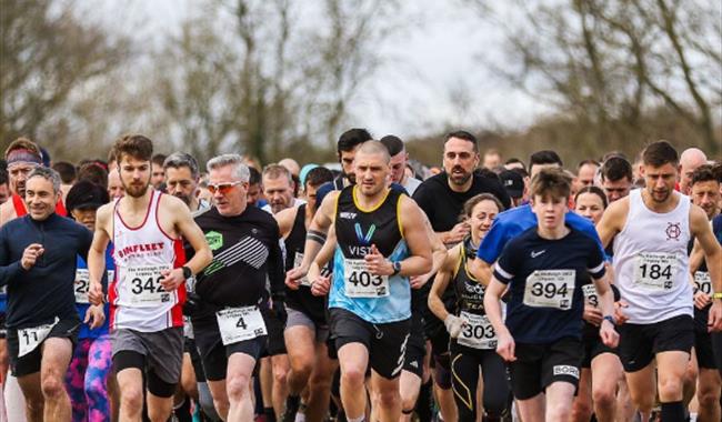 Runners at Hadleigh Legacy 10k