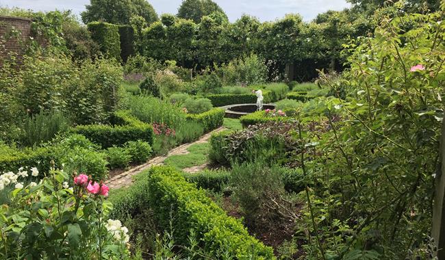 Sussex Gardens to visit near Brighton, Hastings, and Horsham - Great  British Gardens