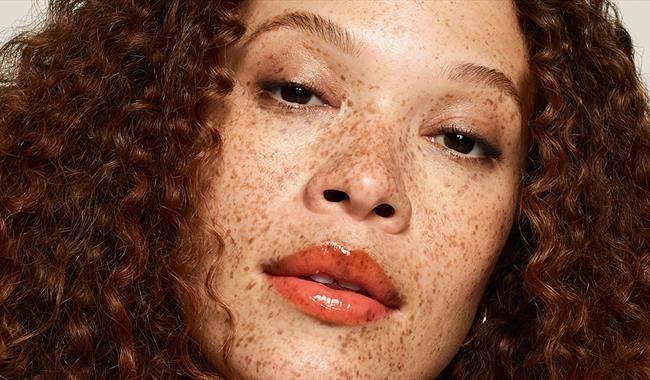 Clarins model