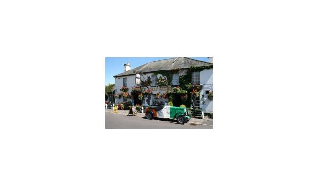 Jolly Farmer Country Inn