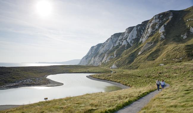 Samphire Hoe  (Image Explore Kent)