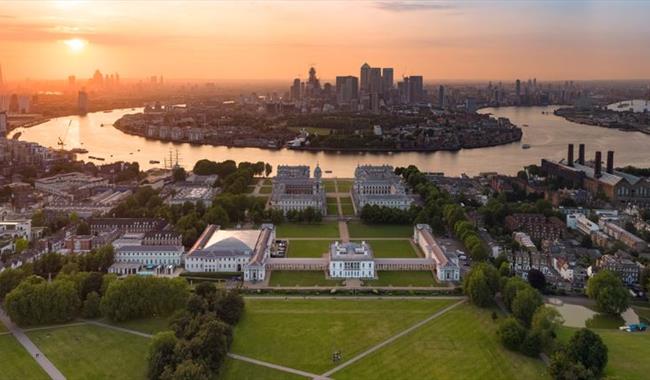 Stunning view over Royal Museums Greenwich with London in the background