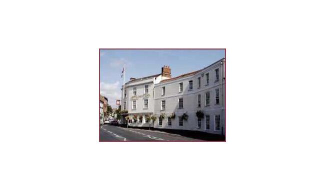 The Crown and Thistle Hotel