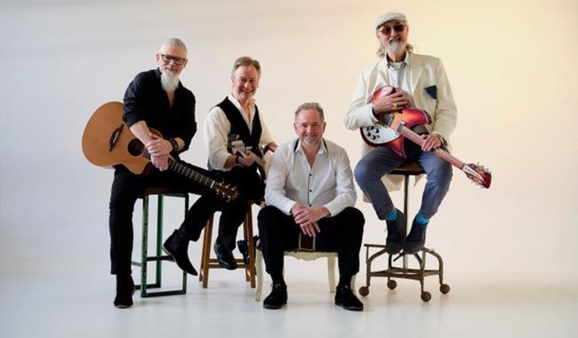 The Searchers & The Hollies Experience