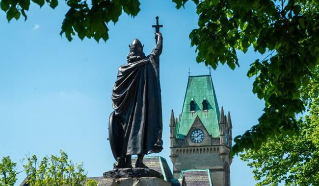 Winchester - Statue of Alfred the Great