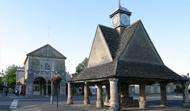 The Buttercross and Town Hall