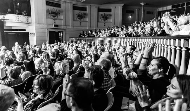 Theatre Royal Windsor audience