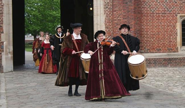 Tudor History Tours