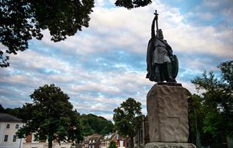 Winchester - Statue of Alfred the Great