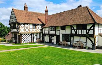 voco® Lythe Hill Hotel & Spa Tudor House Exterior