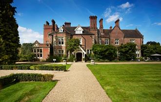 Alexander House Hotel