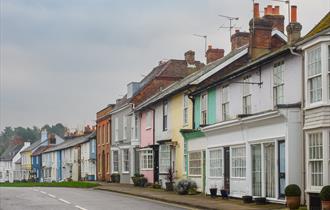 Alresford colourful houses_credit Mike Hall