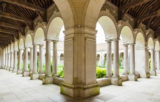 Winchester College's War Cloister