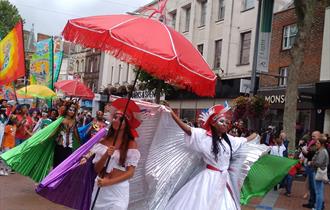 Carnival of the World, Reading