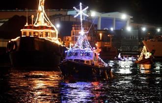 City Experiences Christmas Lights Cruise from Poole