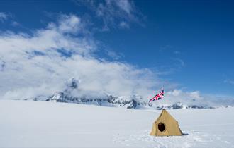 Single tent in the snow
