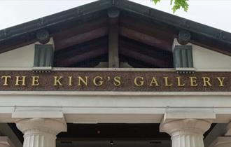 Royal Collection Trust / The King's Gallery, Buckingham Palace.©