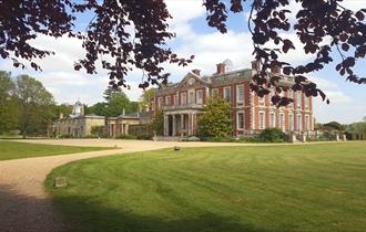 Christmas at Stansted House, Rowlands Castle