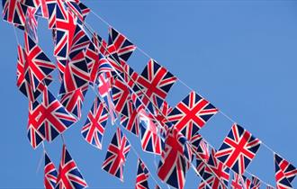 Street Party VE Day Bunting