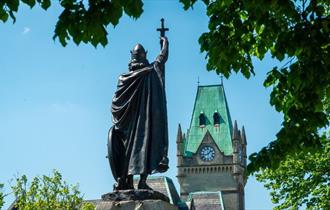 Winchester - Statue of Alfred the Great