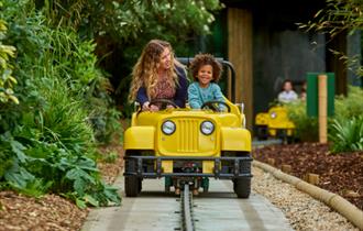 jungle jeep at drusillas park