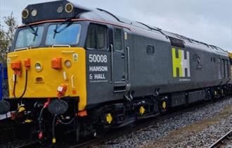 Hanson & Hall Diesel at Diesel Gala at Chinnor & Princess Risborough Railway