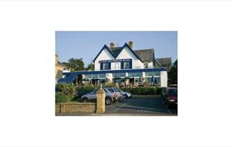 New Holmwood Hotel
