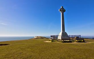 Tennyson Monument