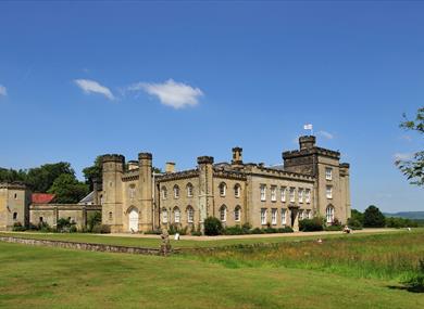 Chiddingstone Castle