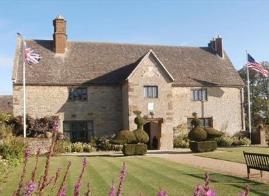 Sulgrave Manor