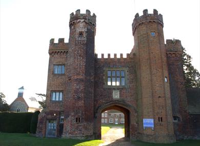 Lullingstone Castle & Lullingstone World Garden