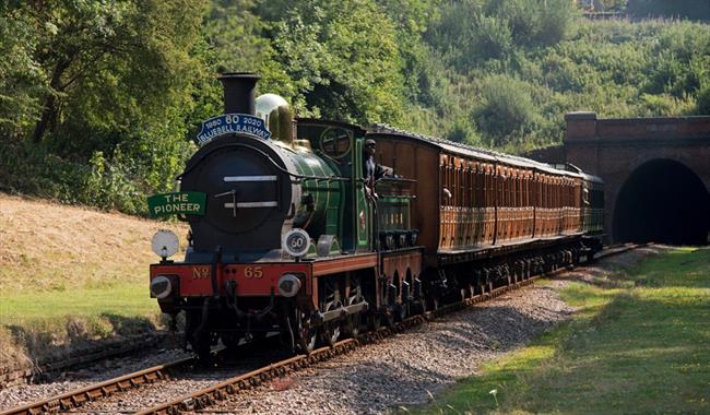 Bluebell Railway reopens