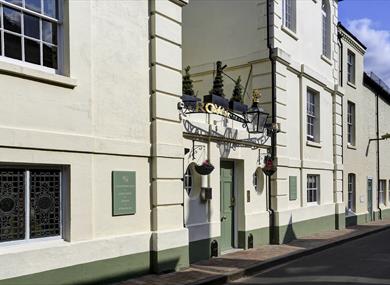 The Winchester Royal Hotel