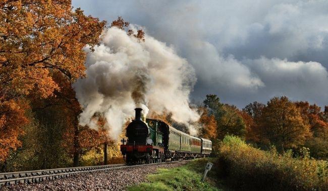 Bluebell Railway in Autumn travelling through the beautiful Sussex countryside - Image credit Experience West Sussex