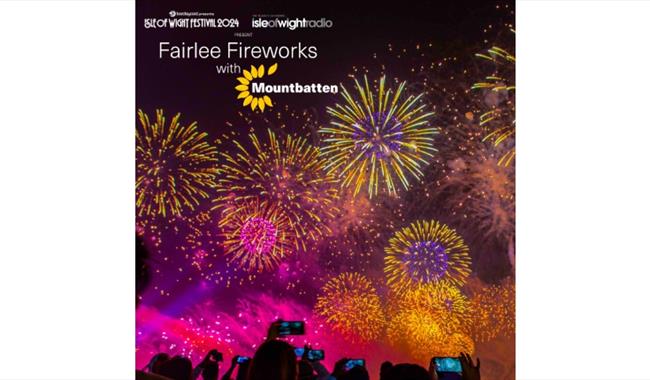 Fireworks in the sky, fireworks at Fairlee Fireworks, Isle of Wight, Newport, event, what's on