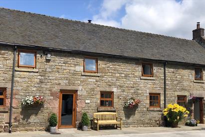Lane Head Barns