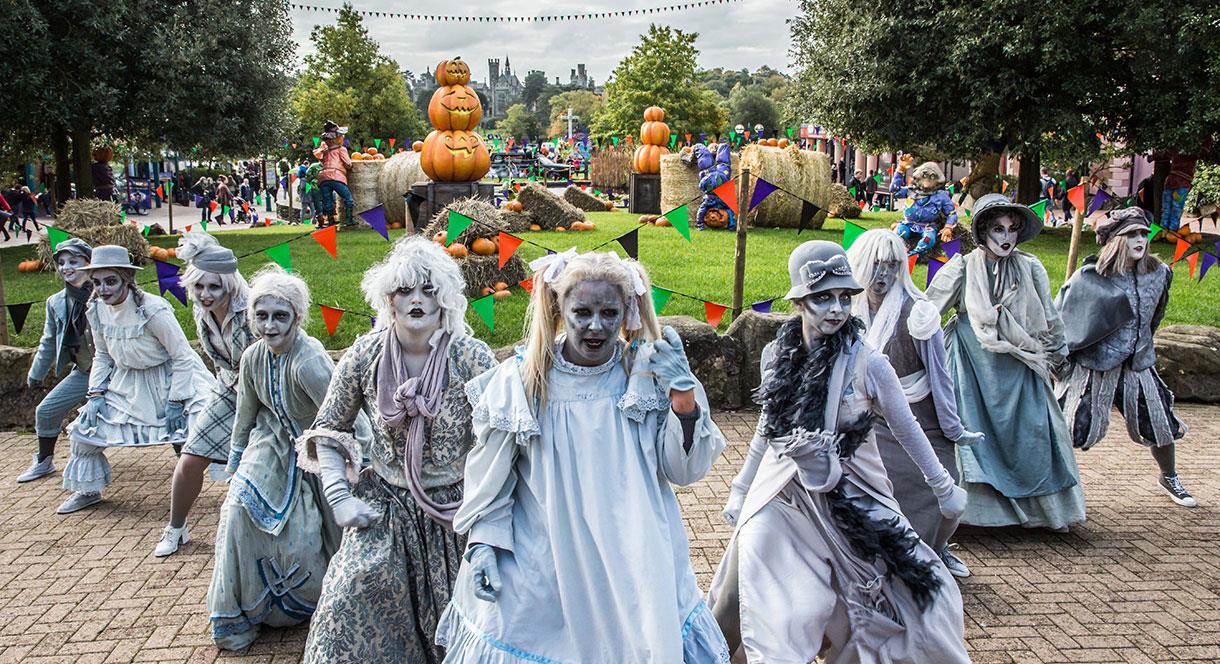 Scarefest Alton Towers Resort Enjoy Staffordshire