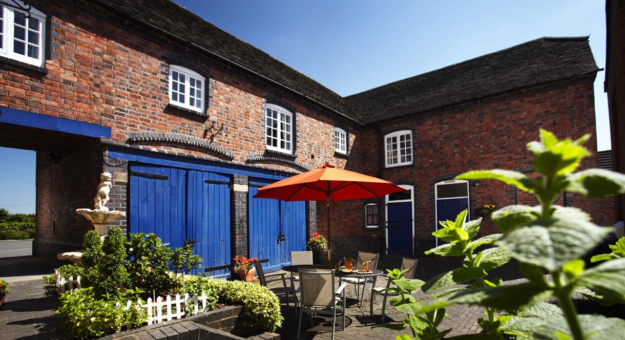 Drayton Court Hotel Tamworth Enjoy Staffordshire