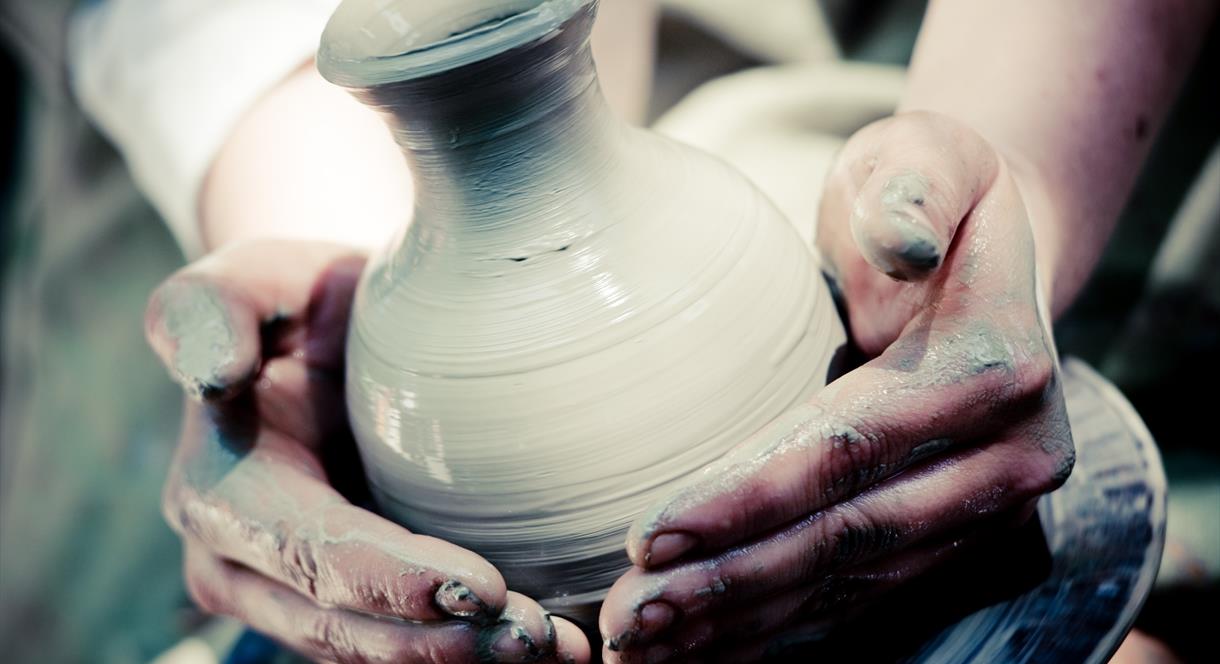 1 Day Pottery Throwing Course Enjoy Staffordshire