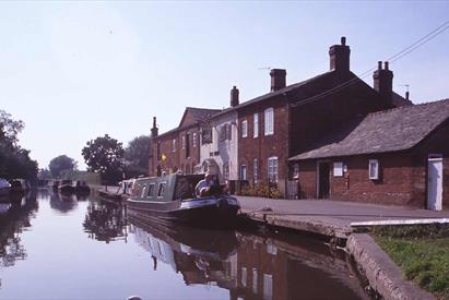 Coventry Canal near Fradley Junction