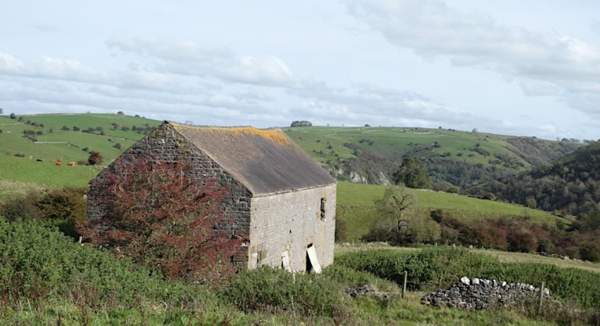 image shows a Peak District Field Barn