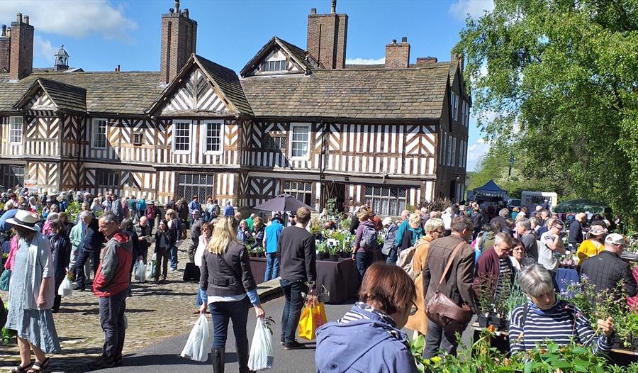 Plant Hunters' Fair at Adlington Hall