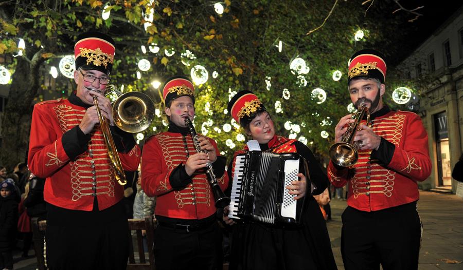 Countdown to Christmas in Cheltenham