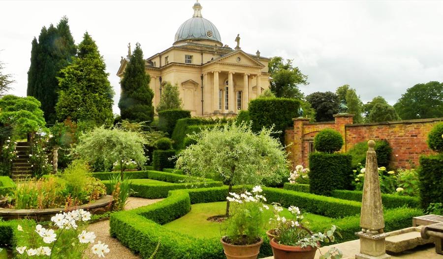 Henbury Hall Gardens