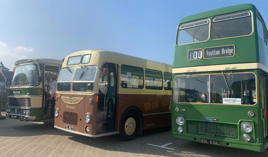 Isle of Wight, Things to Do, Rydabus, Vintage/Classic Bus travel