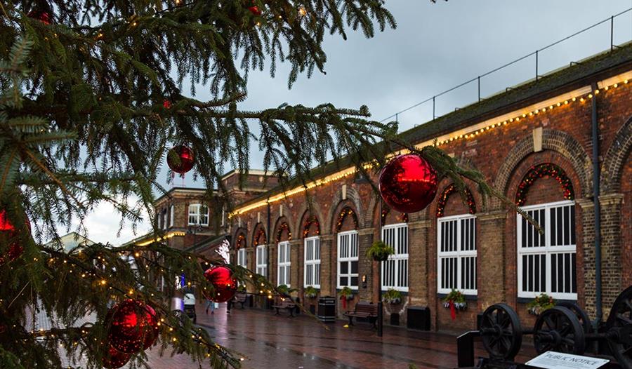 Christmas at McArthurGlen Designer Outlet Swindon