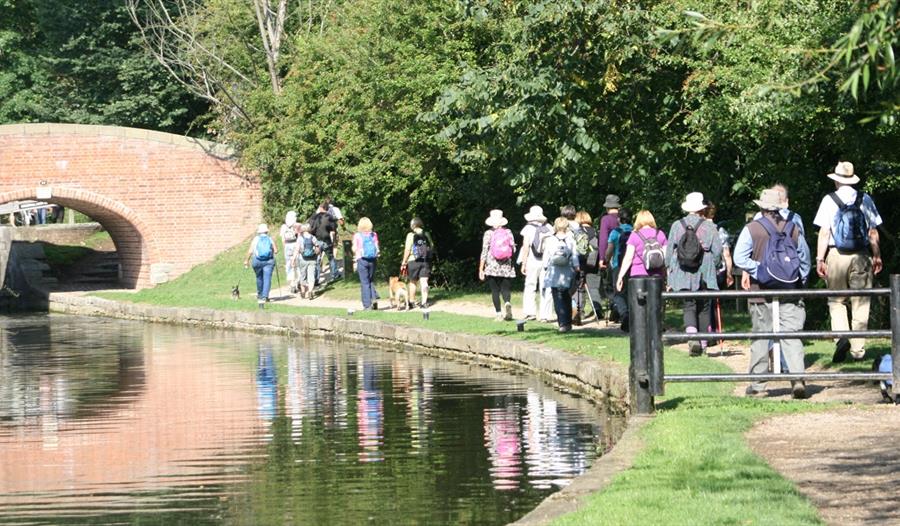 Walking on Chesterfield Canal