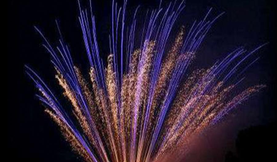 Hatch Charity Fireworks 2018 – in association with Taunton’s 107.8 Tone FM