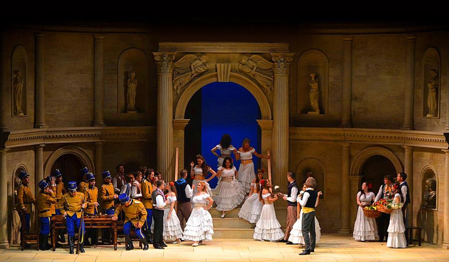 Bizet's Carmen: An Ellen Kent Production